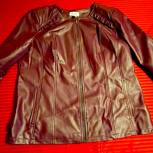 Pre-Owned Like New Deep Wine Denim & Co. Faux Purple Faux Leather Bomber Jacket - Picture 3 of 6